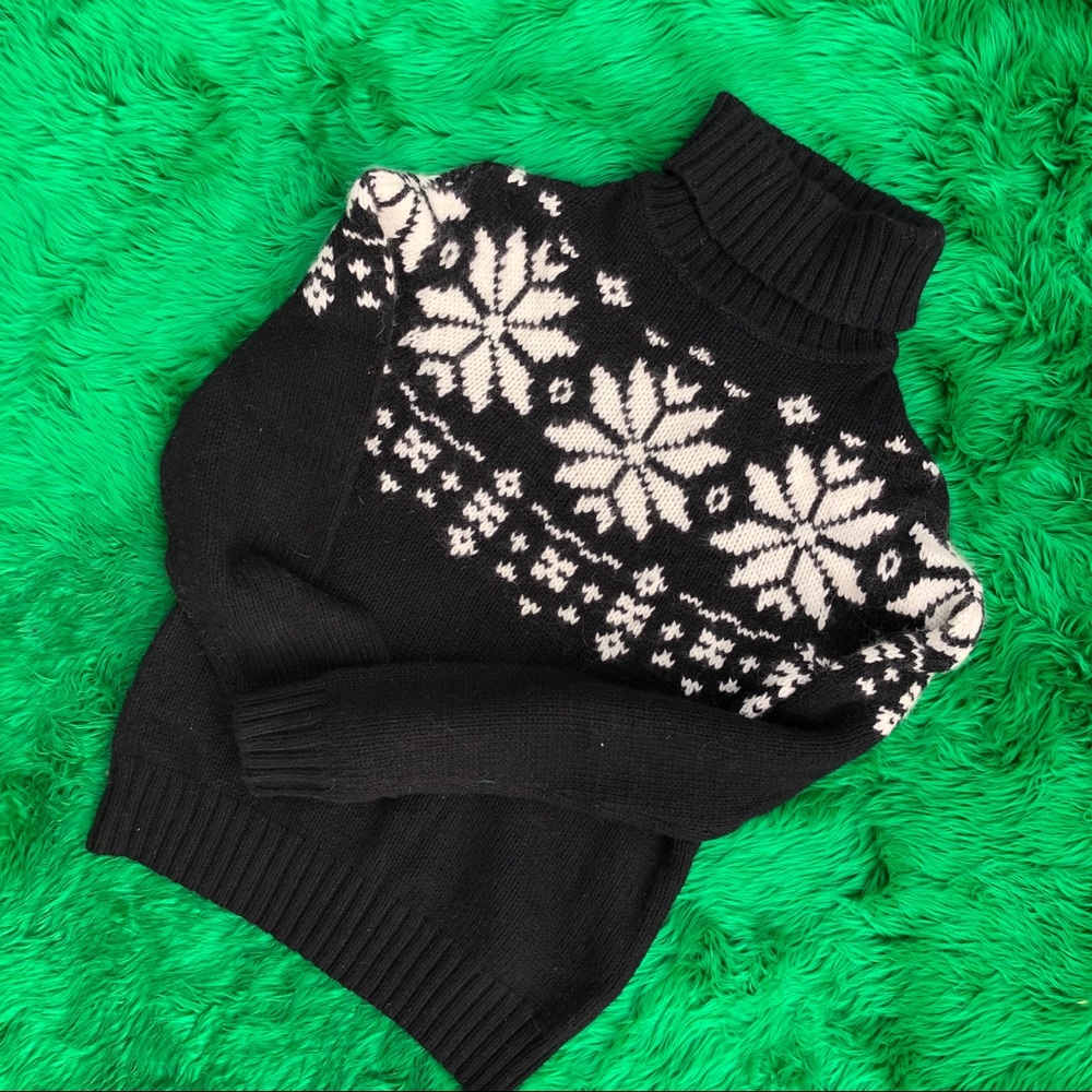 Women’s Eddie Bauer Snowflake Sweater